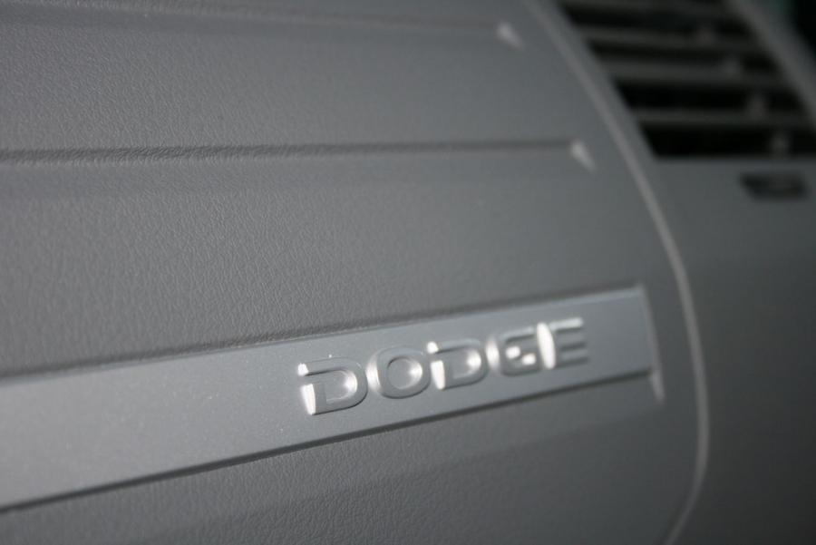  Dodge Grand Caravan SXT 2008 года  (фото 24 из 67)